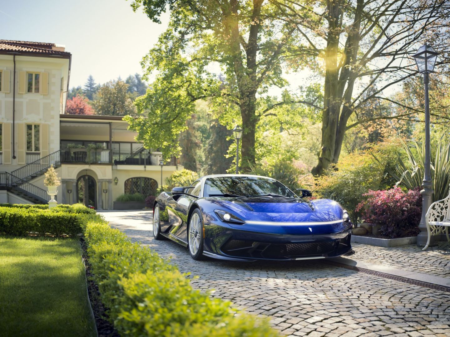 Inspiré par la légende des années 50 : Présentation d'Automobili Pininfarina Battista Cinququantacinque