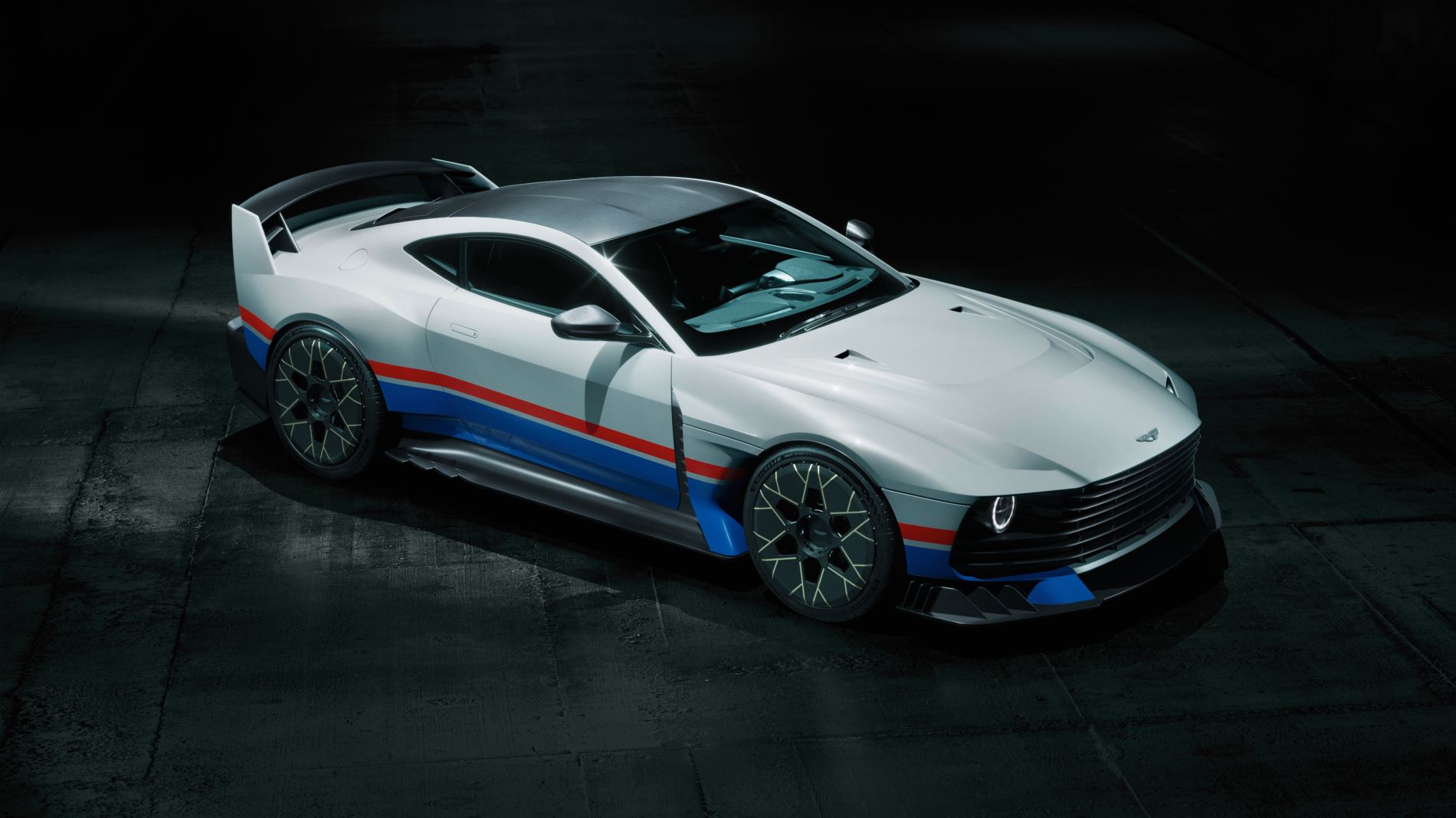 Aston Martin s'apprête à ravir avec un affichage dynamique au Goodwood Festival of Speed