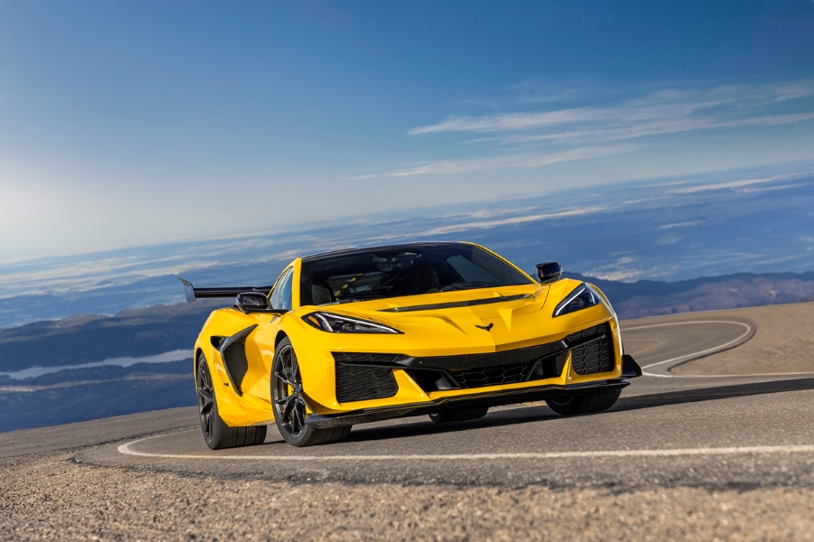 Chevrolet Corvette ZR1 2025 : la plus rapide et la plus puissante de l'histoire