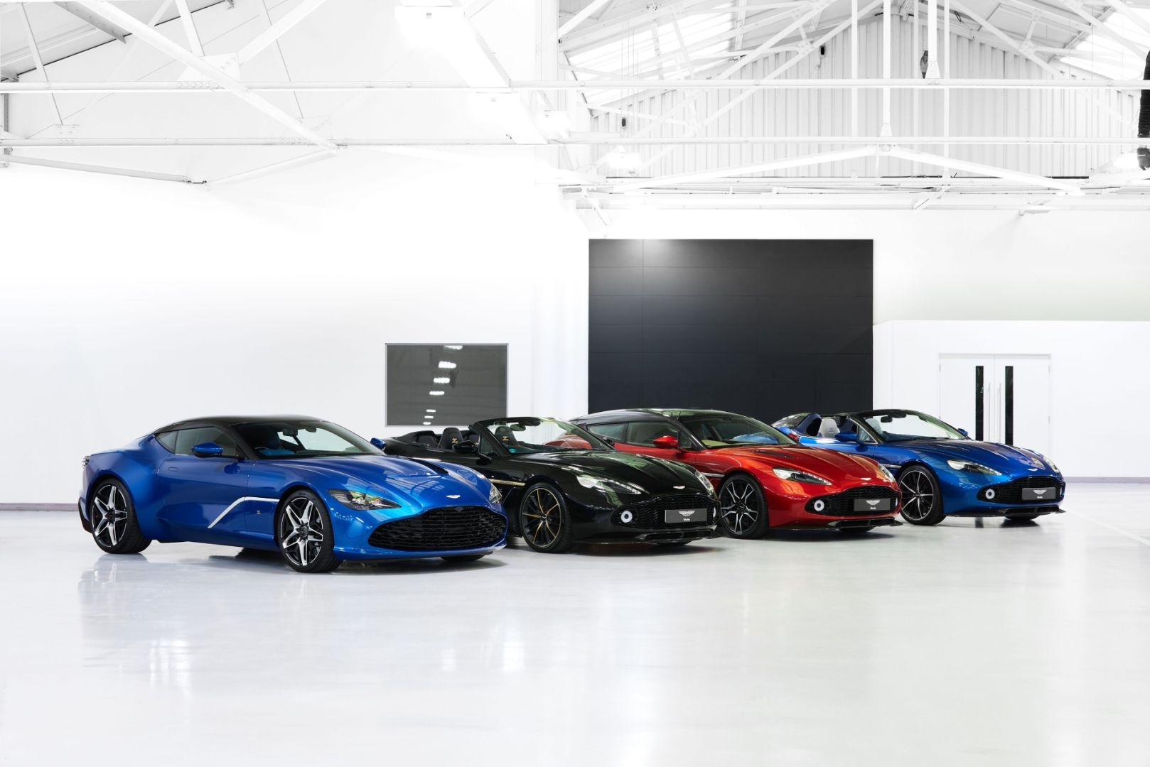 La collection unique de modèles Aston Martin Zagato est commercialisée via Aston Martin Works
