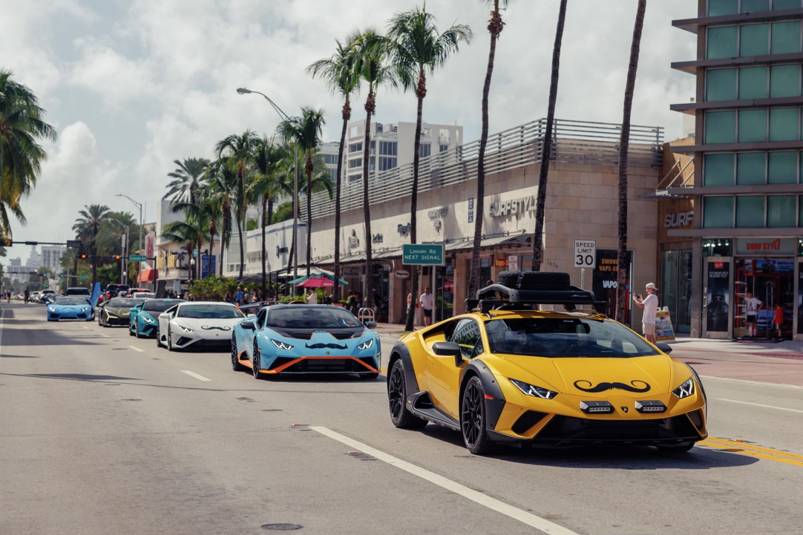 Automobili Lamborghini renouvelle son soutien à Movember pour la quatrième année consécutive