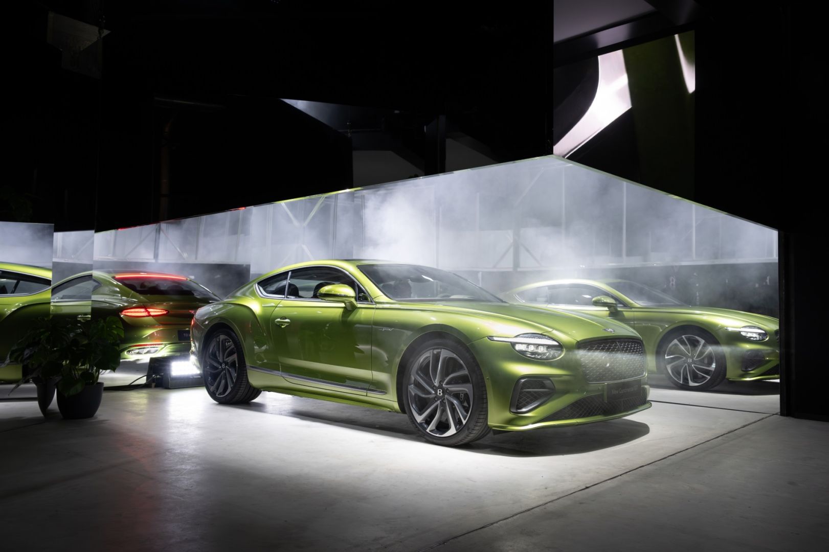 Bentley Chypre fête ses cinq ans avec Bentley Motors