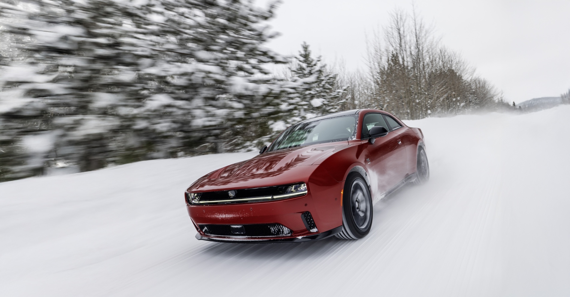 La seule voiture de muscle au monde avec quatre roues motrices: le nouveau Dodge Charger Daytona