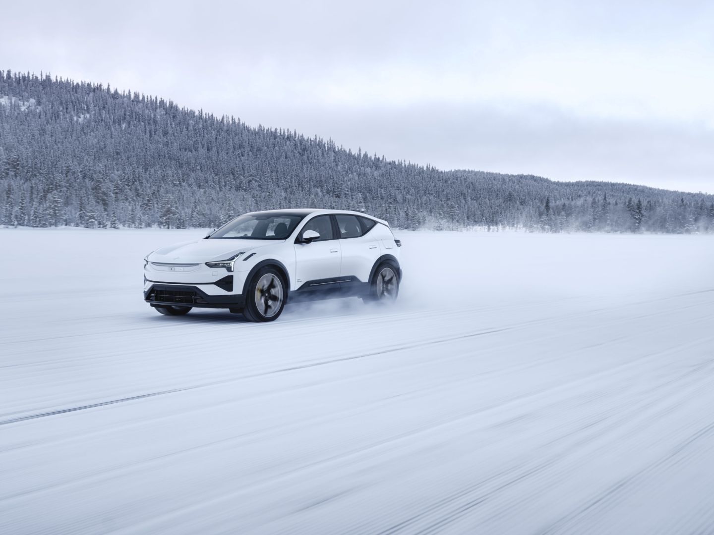 Polestar 3 s'est amélioré avec de nouvelles fonctions et une mise à jour du matériel de courtoisie