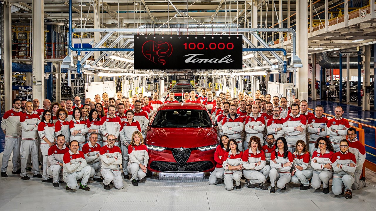 100 000 Alfa Romeo Tonale produits à la plante Pomigliano D´arco!