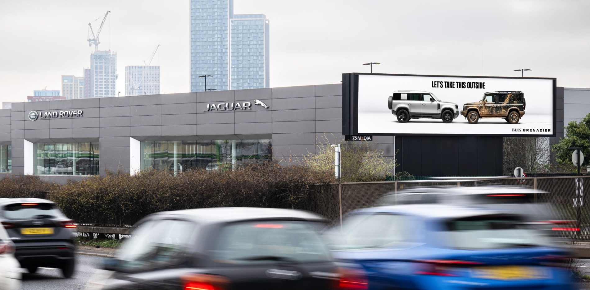 INEOS Automotive laisse les choses claires avec une nouvelle campagne publicitaire de l'agraphie