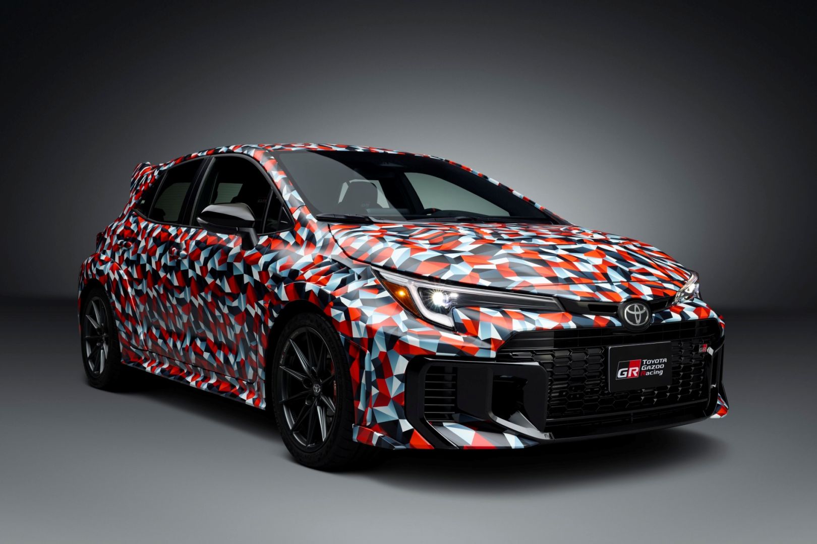 Toyota Gazoo Racing présente le nouveau véhicule de développement GR Corolla