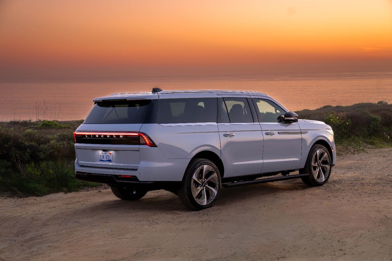 Lincoln Navigator 2025, le sanctuaire qui vous amènera à n'importe quelle destination arrive au Mexique
