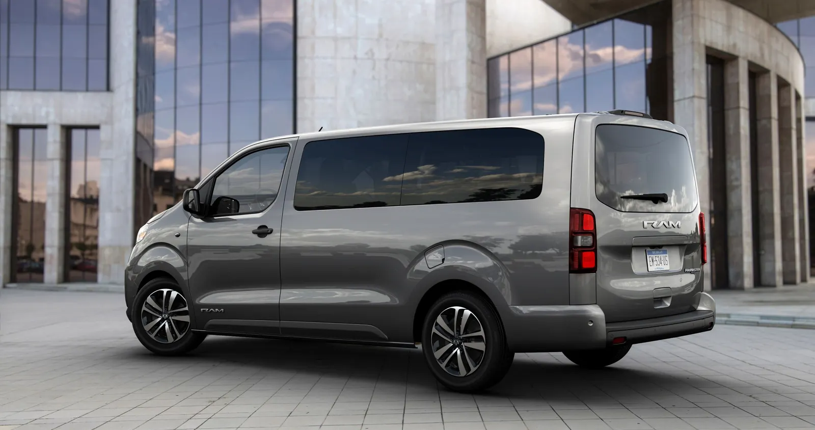 Le Ram Promaster City présente une grande flexibilité pour les entreprises.