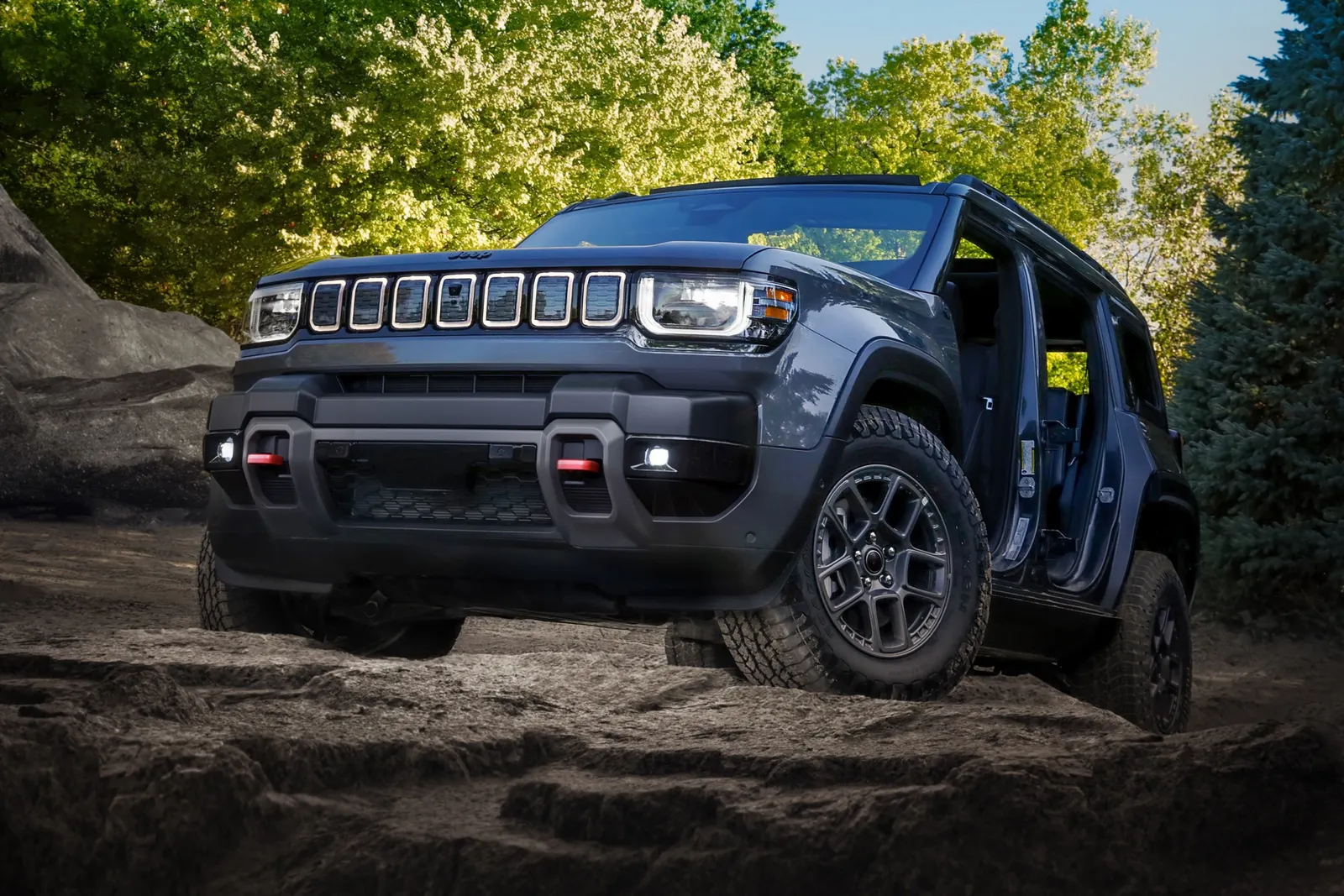 Jeep Recon EV sur la piste