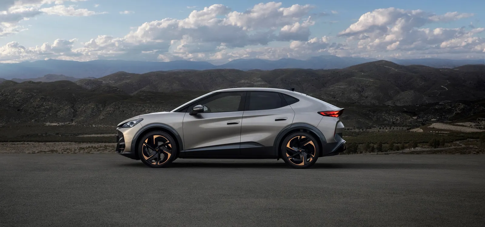 La Cupra Tavascan